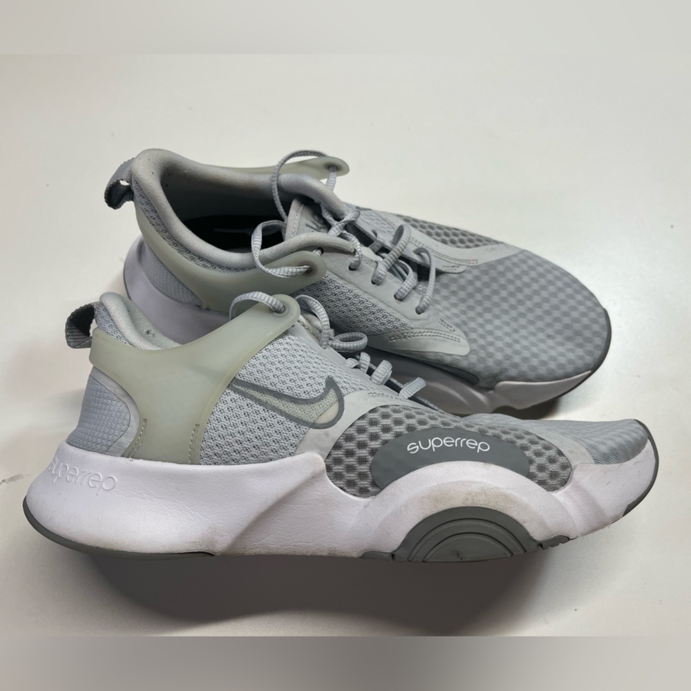 Nike SuperRep Go 2 Women’s Size 7 Pure Platinum White MSRP $100